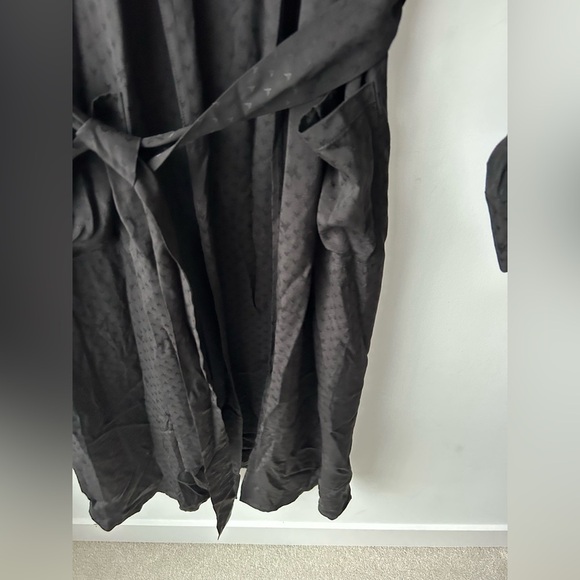 Saltwater luxe black stars robe waisted kimono style black - Picture 8 of 14